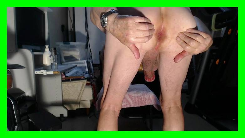 UncleK: 2024 Gay táta sólo masturbace a sperma