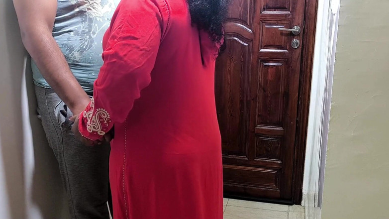 Arabic Bbw: Tại nhà