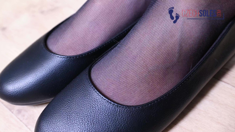 Czech Soles - foot fetish content: Surprising Footgrowth Horror