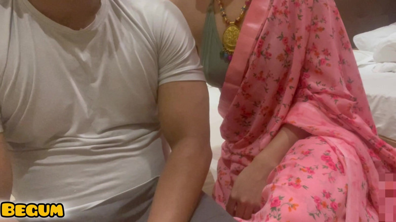 Rukshaar Begum: Desi bhabhi bị người yêu cũ đụ trong nhà một mình
