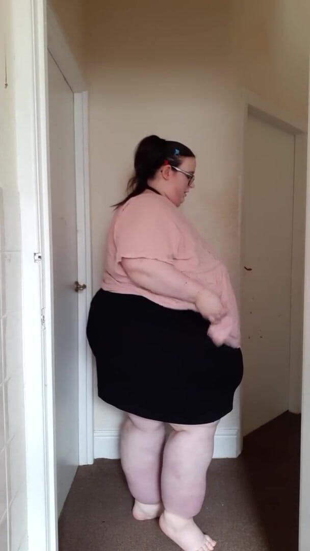 SSBBWLadyBrads: Sexy lingerie on this cute body