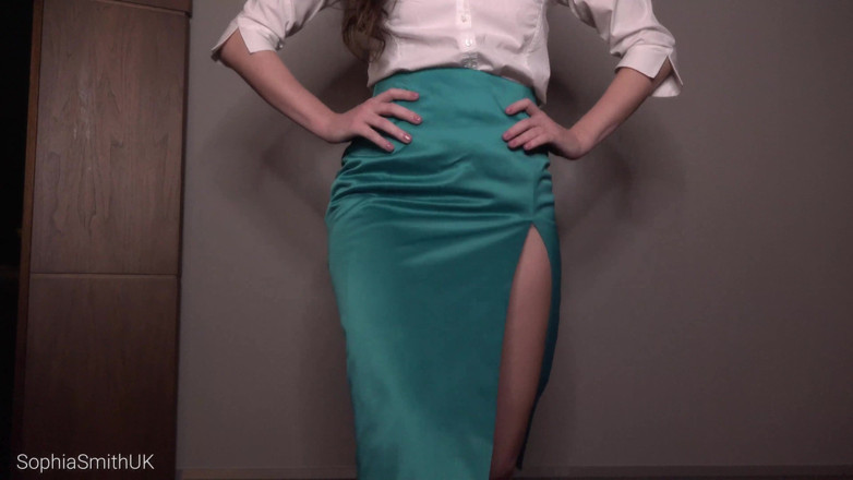 SophiaSmithUK: Secretary stretches