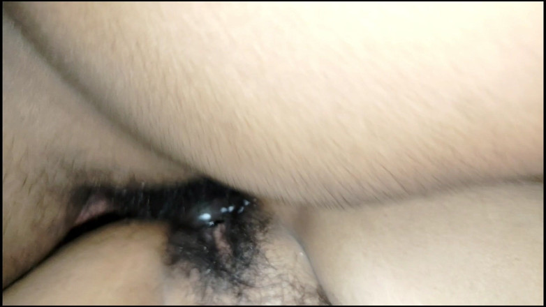 Indian leaks: Desi Wife Got Banged on Bed Before Sleep