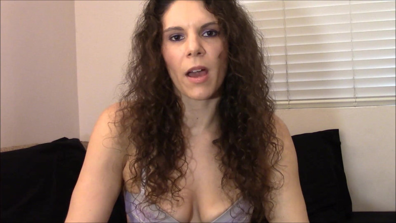 Pretty Kitty Kat: Stepmom fetish tease