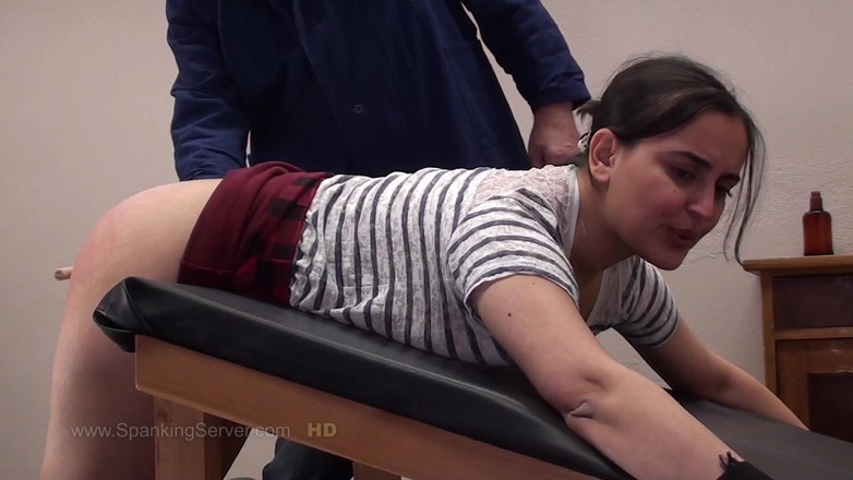 Spanking Server: Yasmeena Bastonul 1908