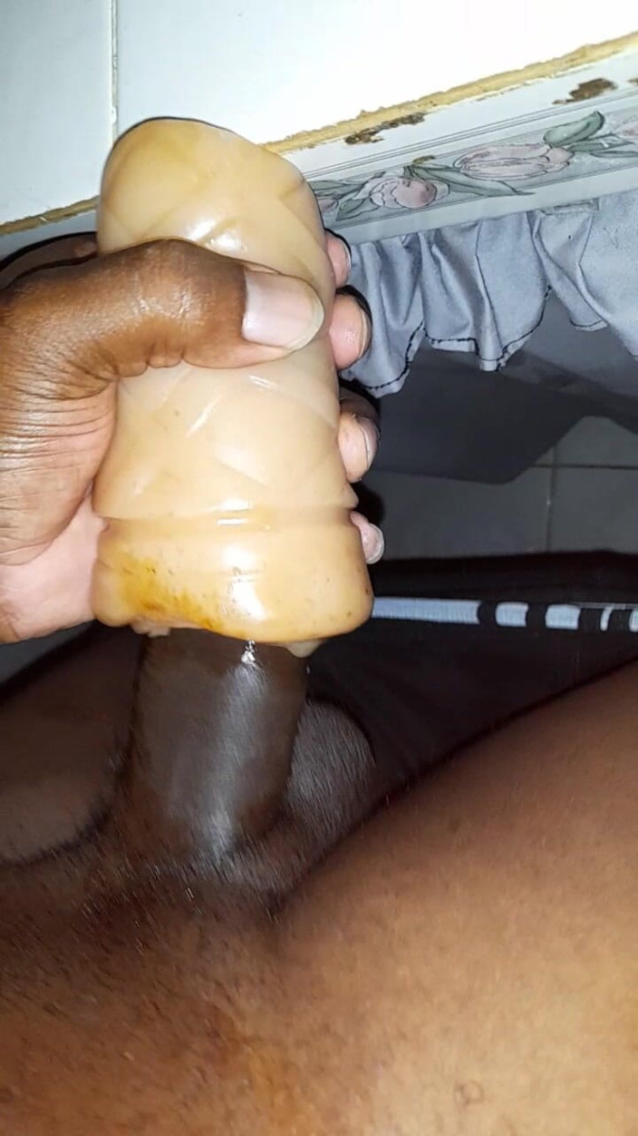Islandvibes69: Masturbando s11 e5