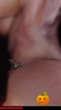 Indulgenza cattiva: pompino con tocco - succhia il buco del culo - 381