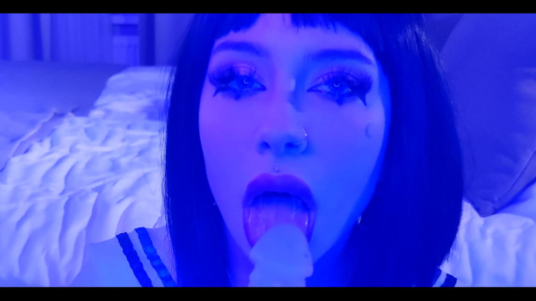 Peachgardens: Крошка хочет играть с тобой