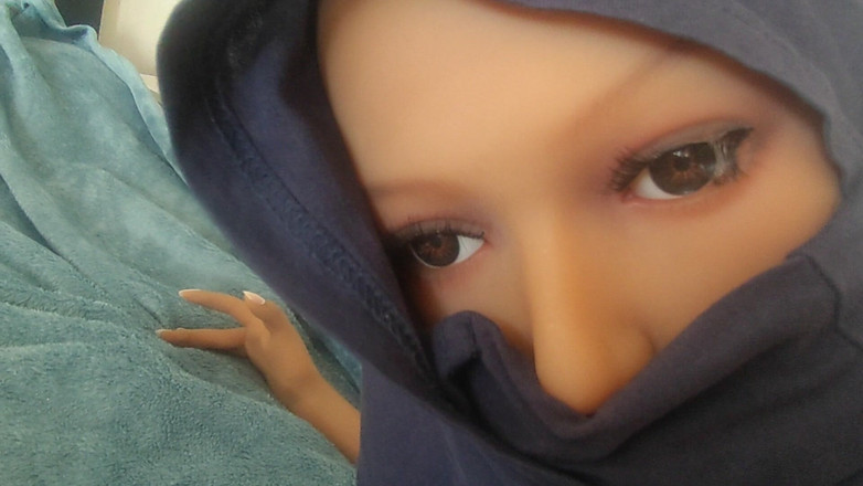 Adventuremacmax: Primo piano anale con donne musulmane in hijab