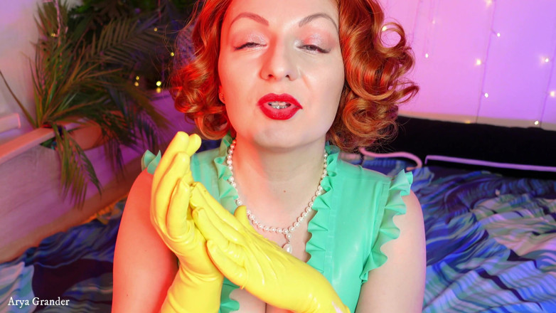 Arya Grander: Rude JOI in latex - fetish MILF sex fun!