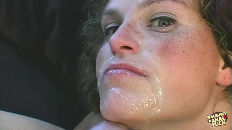 Naughty anal fuck: GroÃŸe grünäugige brÃ1/4nette nimmt einen halsfick und nimmt anal style...