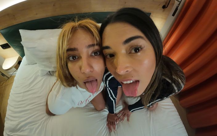 LunaBlackx: Sexo lésbico con mi amiga y trío con su novio