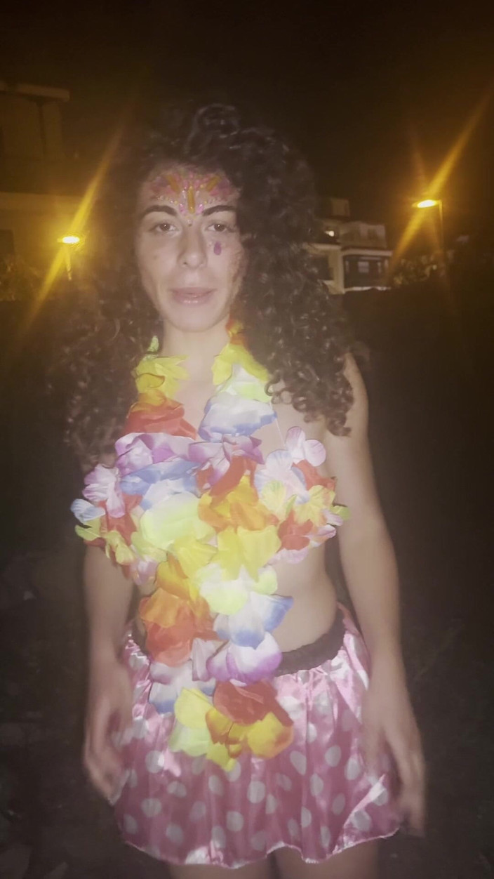 LadyAna: Čůrám tady