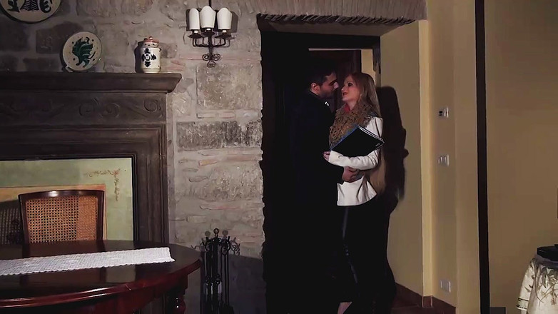 XTime Vod: 흑인 대물 자지에게 따먹히는 나쁜 십대 소녀