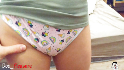 Doc pleasure: Ma demi-sœur en lingerie sexy me fait jouir sur sa...