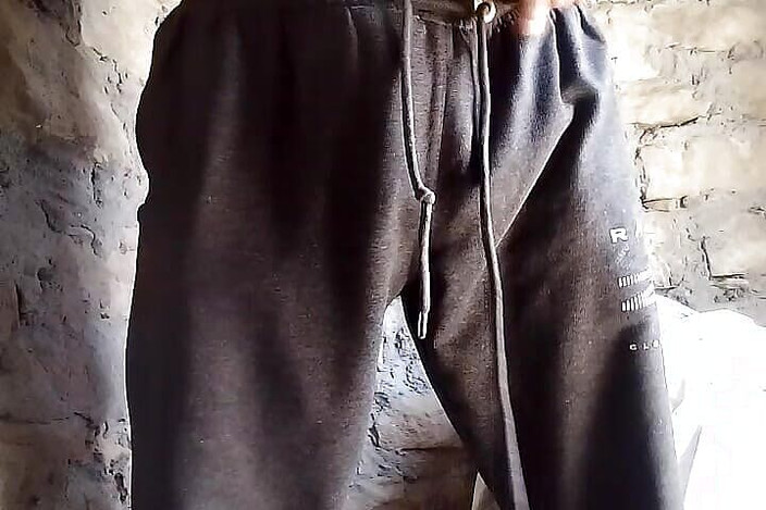 Gangbang straight: Barangan gelap XXX