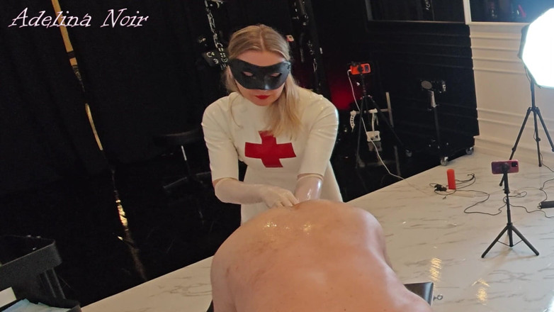 FISTINGQUEEN: Femdom anální fisting -Adelina Noir Fisting Mr.x - Topview