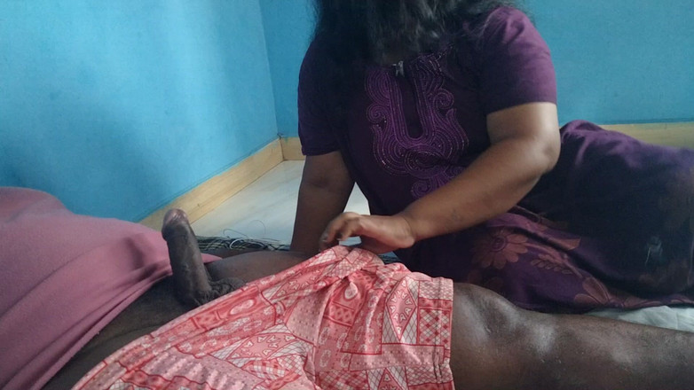 Tamil lesbian: Akka thambi 热口交和后入式热辣性爱