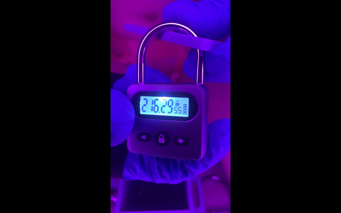 LunaTheSissy: Lunathesissy's Debut 10 Day Chastity Lockup