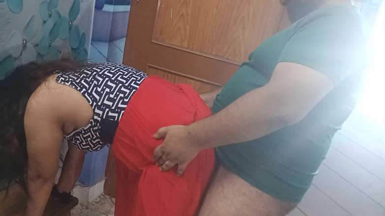 aliabegum: Ella dijo baby choddo mujhe en hind