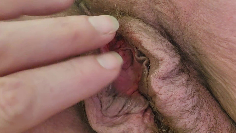 EliteLadyS: Gordas exercícios de buceta peluda