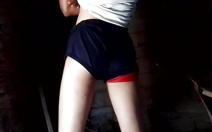 Gangbang straight: Pokaz bielizny chłopca