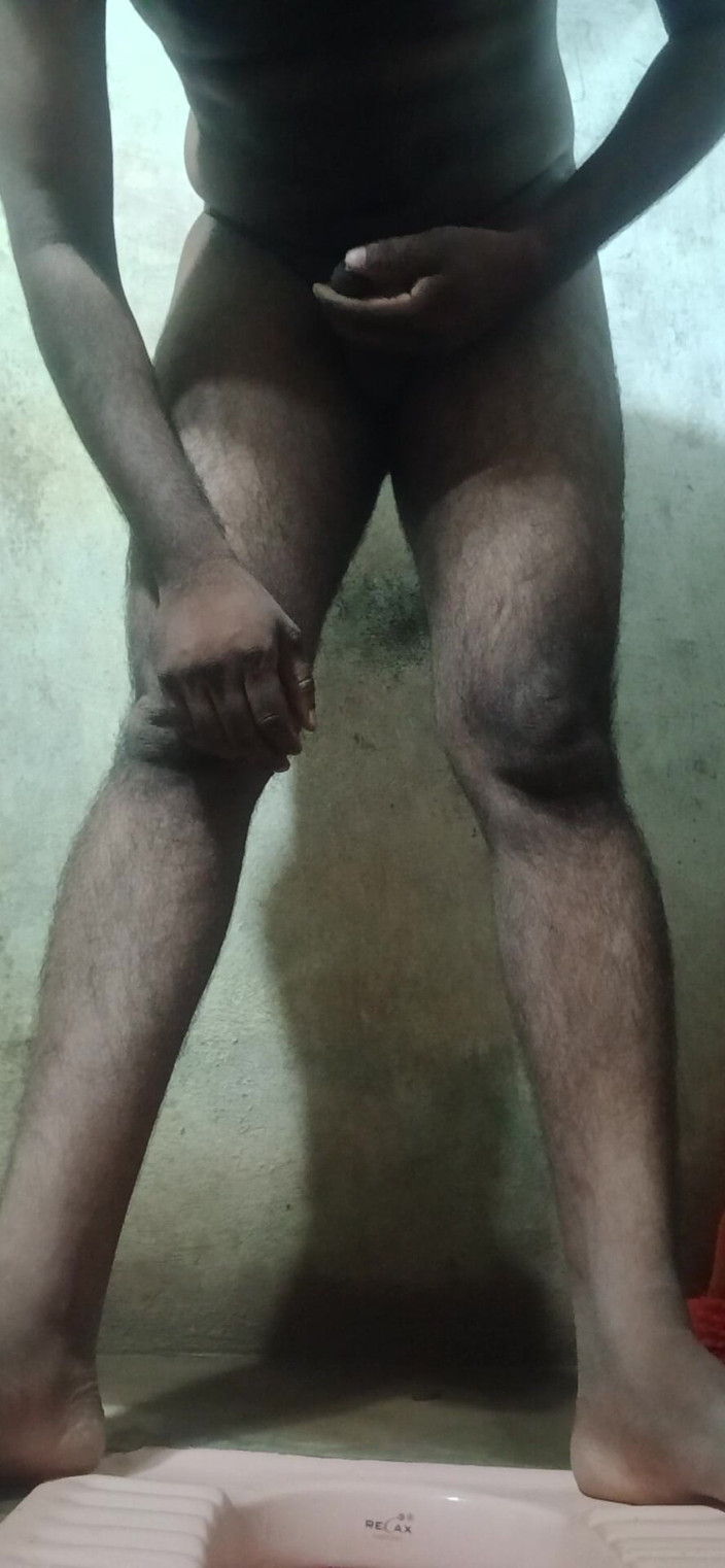 Baddiehotnew: Telugu Guy in Bathroom
