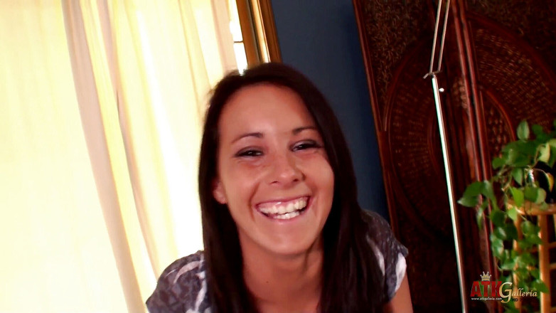 ATKIngdom: 흑인 대물 자지와 섹스하는 젖탱이