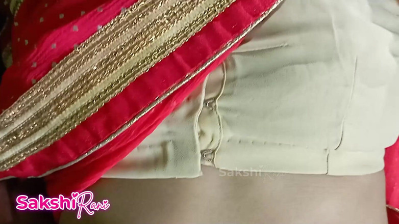 sakshi_raniii: Indian Stepmom Changing Clothes Fucked Her Stepson in Saree