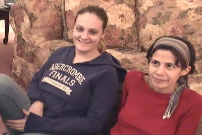 Radical Lesbian: Nadržený amatérský lesbosex