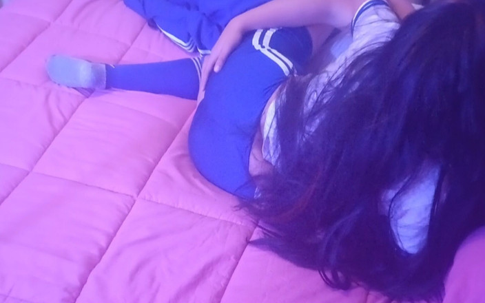 Astrid Cute: Kolegów! Meksykańska studentka zaskoczyła pasierbiców w domu ruchając się z...