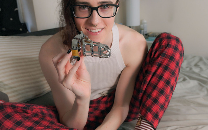 WetZemu: Berdandan Awak &amp; Menolak Awak Semasa Awak Tinggal Malam