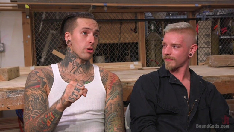 KINK men: Siri Banduan - "di Penjara, Awak Akan Jadi Si Jalang Saya!"