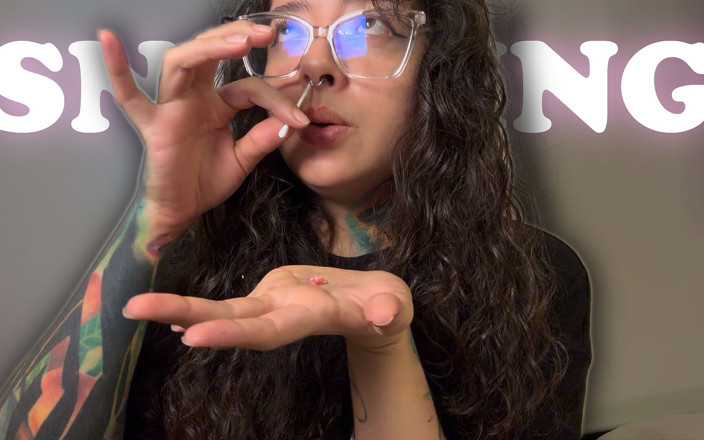 Pedazodchicle: The Giantess Found a Man Curled up to Sneeze on...