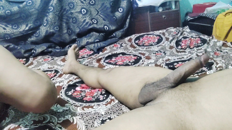 Lund ki piyas: デシは長い間継息子とセックスをしているようです。私は継息子の大ファンになりました