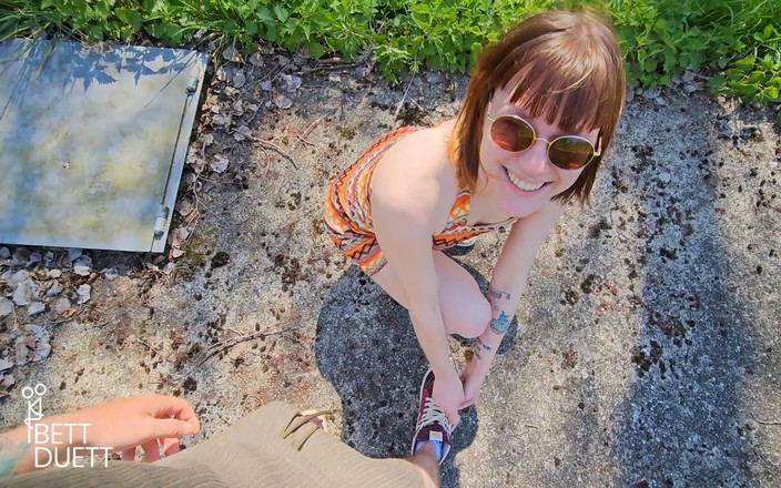 BettDuett: Нахилився для мережив і для сексу раком