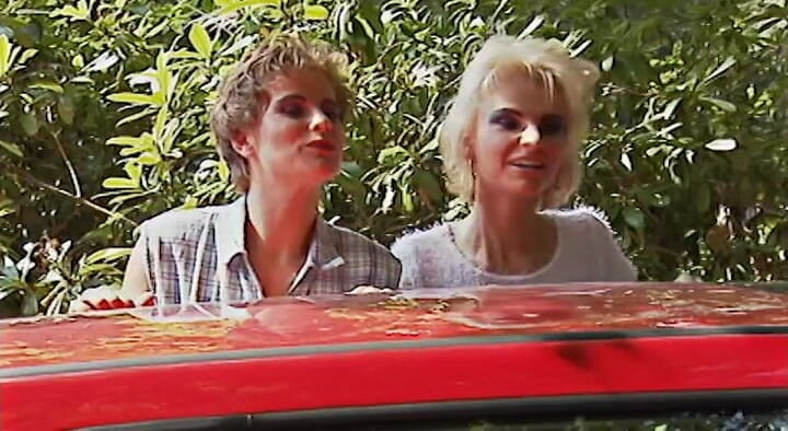 Porno Cloud: Nejžhavější kompilace 2,5 hodiny.