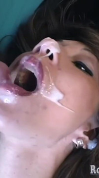 90s Hitchhiker Gets a Huge Facial and a Ride!