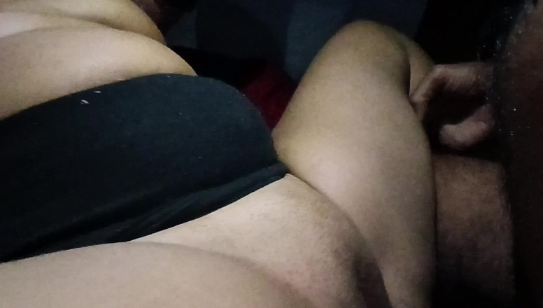 Sania: Індійська гаряча красуня, секс відео.