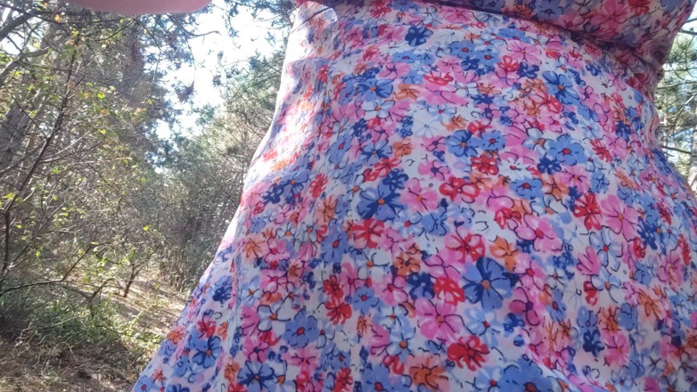 Risky Hairy Couple: Молочні цицьки та волохата пизда, засвіт у лісі