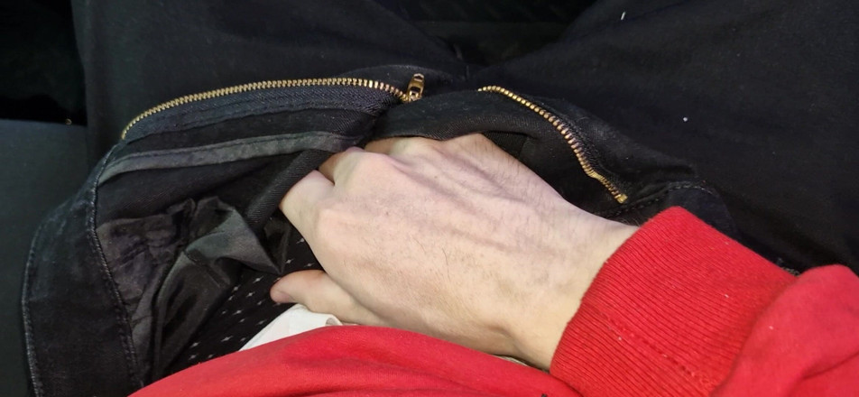 ArchiRusik: タクシーの運転手に追い出されちゃった、衝撃!私は、彼が私を仕事に運転している間、車の後ろでタクシーの運転手を急いで引き離しました