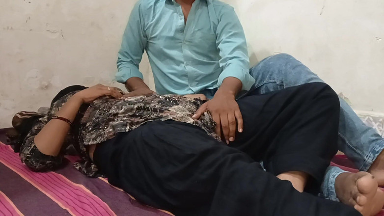 Bhabhi UP: Gospodăria bhabhi Ki Jawani Bhabhi