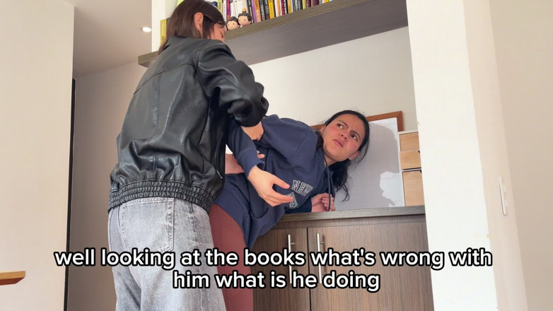 scarlettandc: Search Ends in Agent's Vaginal Fingers