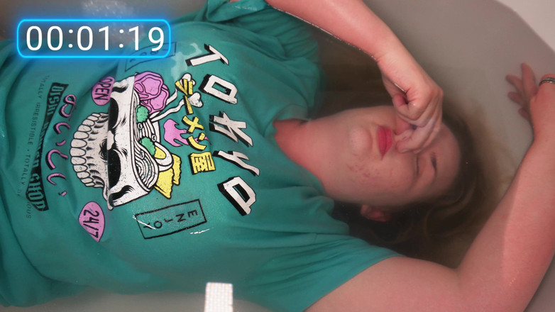 JessieHH: Sfw menahan nafas di bawah air tantangan 4k 60fps gratis