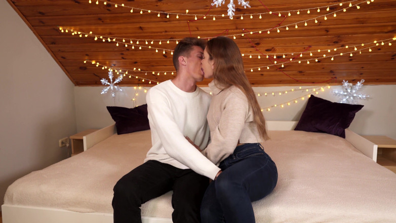 Real Agent: Young Pair Meets for Some Pussy Penetration and Facial