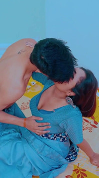 Indianca Desi Bhabhi pofticioasă are nevoie de distracție sexuală de la iubitul ei Devar noaptea