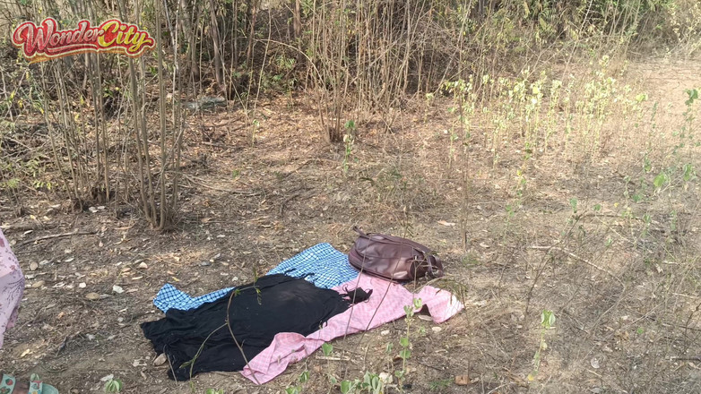 Pushpa studio: 素晴らしい屋外セックス