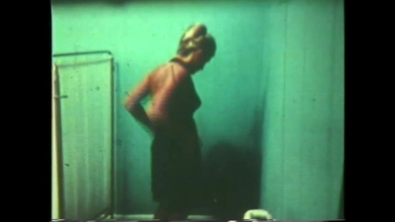 The Unforgettable: वेश्या को दूध मिलता है