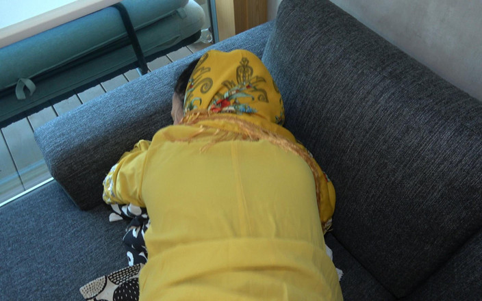 Amateur Homemade Porn: Tesettürlü Büyük Götlü Müslüman Arap Üvey Anne Ile Ev Yapımı Seks