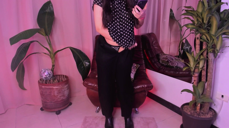 CoralTrip: A babá puta e a surpresa da feira de ciências